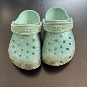 CROCS Kids' Shimmering Teal Sandals